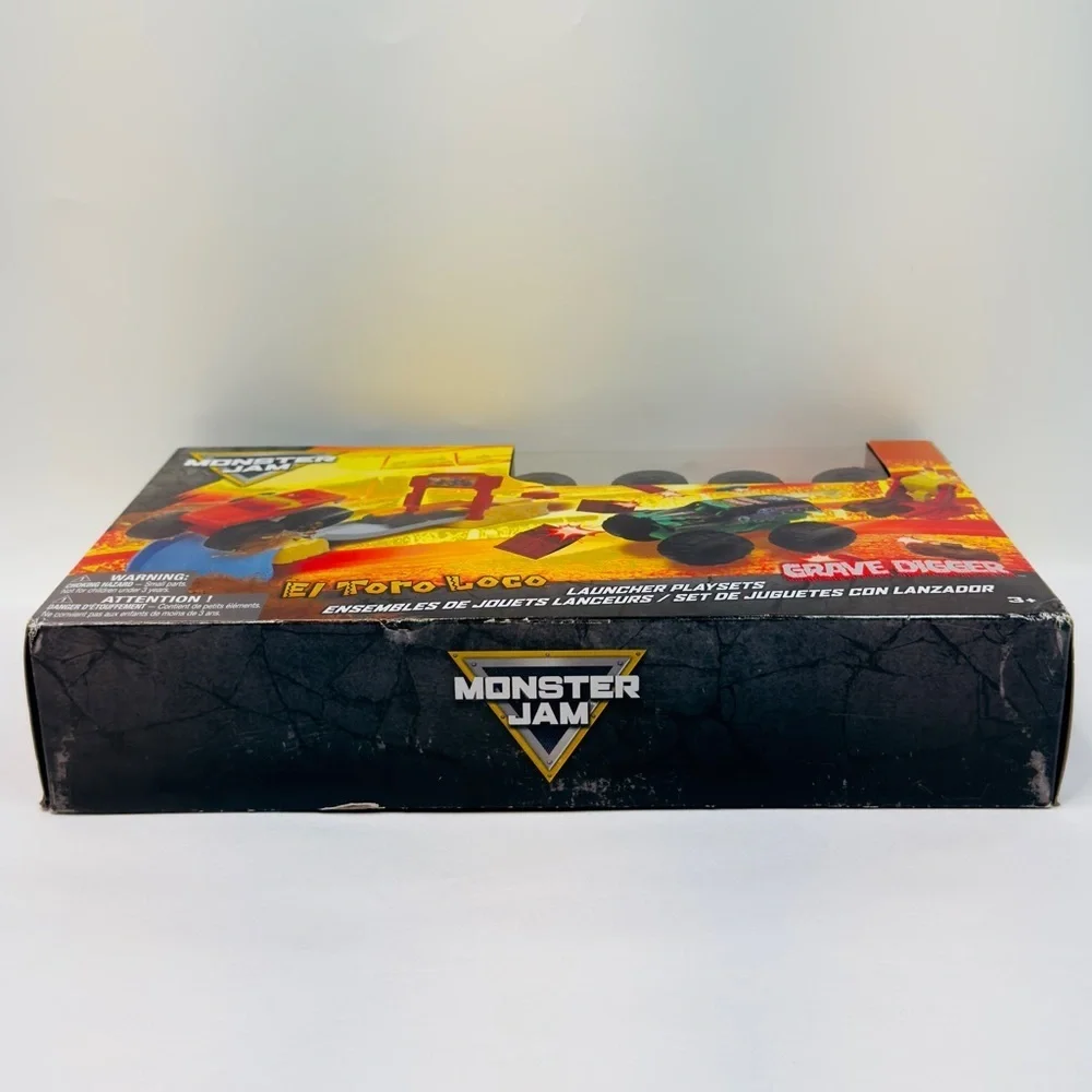 Monster Jam Launcher Trucks El Toro Loco & Grave Digger Playset Spin Master - Picture 6 of 10